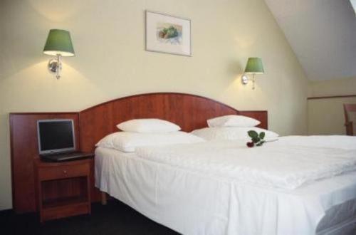 Gottwald Hotel Tatabánya Стая снимка